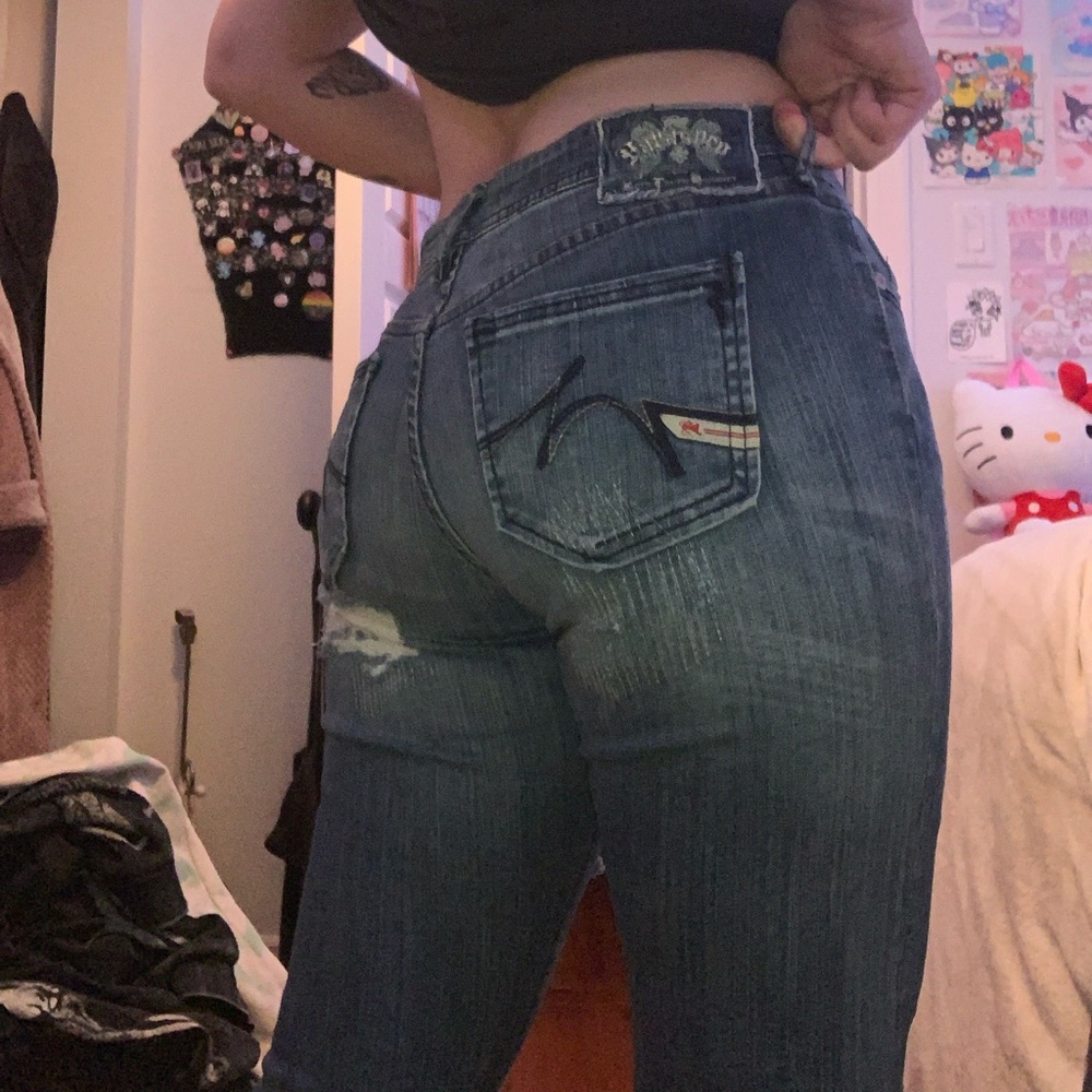 Parasuco Low Waisted Distressed Jeans